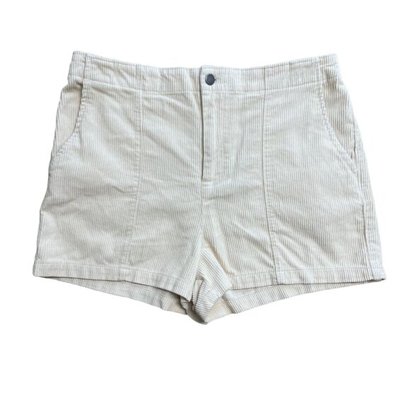 WILD FABLE CORDUROY SHORTS HIGH RISE POCKETS BACK ELASTIC WOMENS L BEIGE NWT - Picture 3 of 10